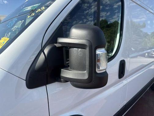Bright White Clearcoat 2025 RAM ProMaster 2500 High Roof