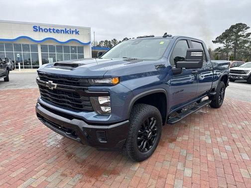 2025 Chevrolet Silverado 2500 Custom
