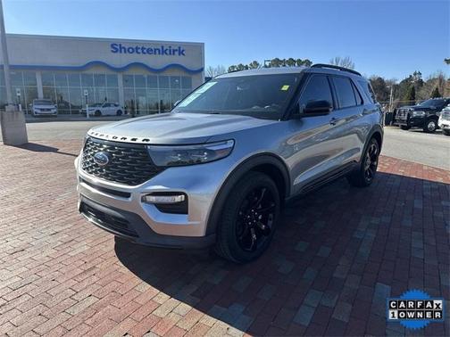 2023 Ford Explorer ST-Line