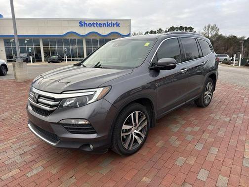 2017 Honda Pilot Elite