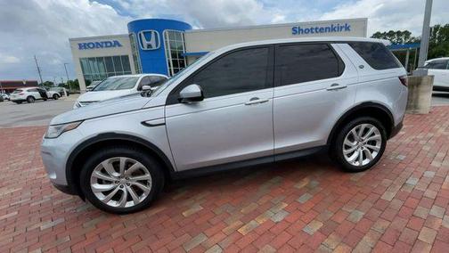 Hakuba Silver 2022 Land Rover Discovery Sport SE