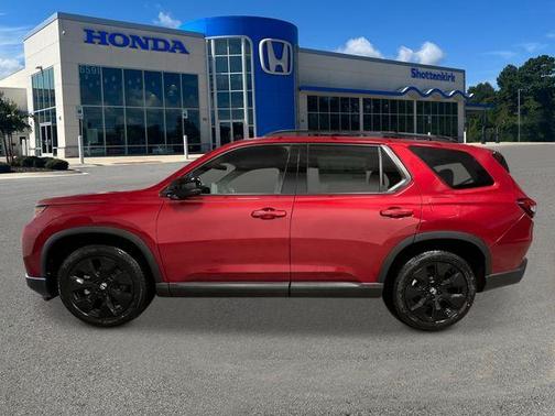 Radiant Red Metallic II 2026 Honda Pilot Black Edition