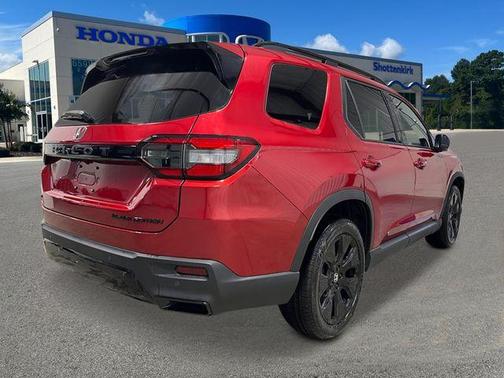 Radiant Red Metallic II 2026 Honda Pilot Black Edition