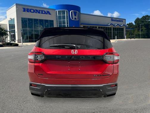 Radiant Red Metallic II 2026 Honda Pilot Black Edition