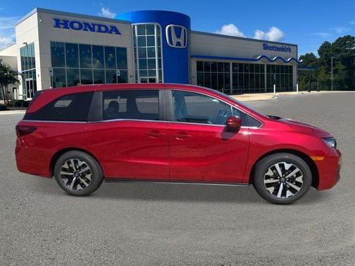 Radiant Red Metallic II 2026 Honda Odyssey EX-L