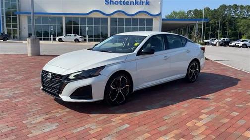 2023 Nissan Altima 2.5 SR