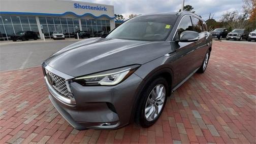 2022 INFINITI QX50 Luxe