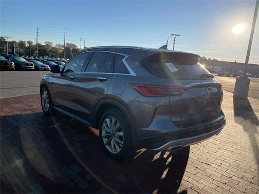 2022 INFINITI QX50 Luxe