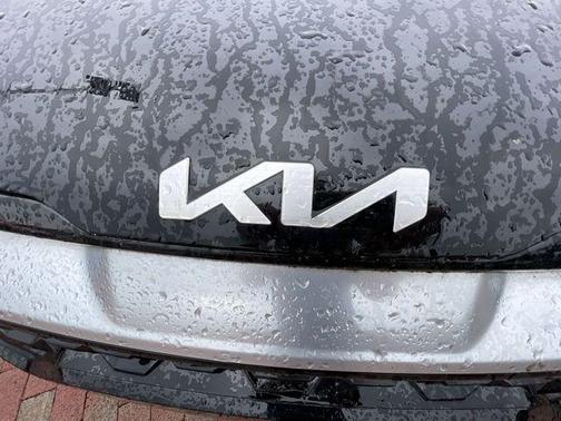 Ebony Black 2023 Kia Sportage SX-Prestige