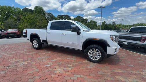 White Frost Tri-Coat 2021 GMC Sierra 2500 Denali