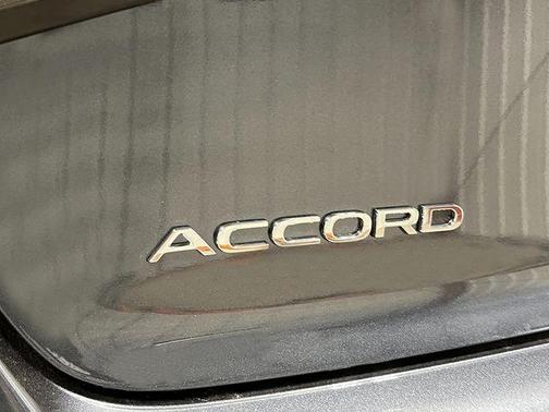 Meteorite Gray Metallic 2026 Honda Accord SE