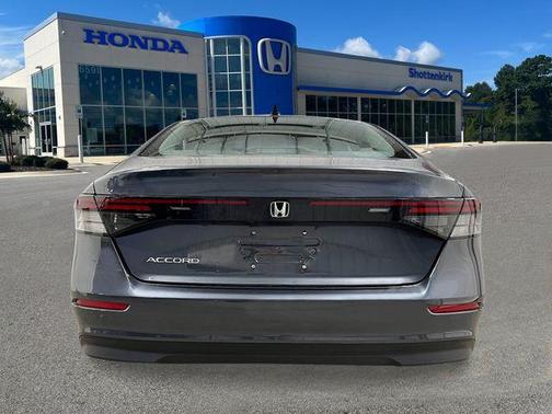 Meteorite Gray Metallic 2026 Honda Accord SE