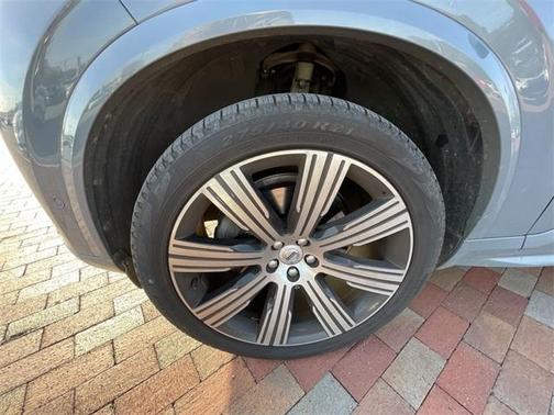 2020 Volvo XC90 T6 Inscription 7 Passenger