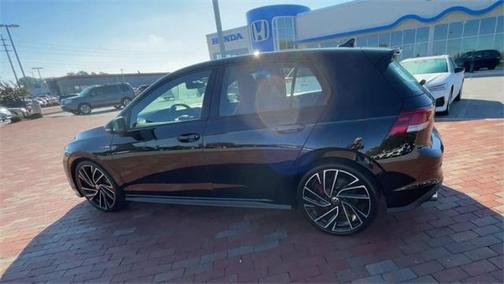2024 Volkswagen Golf GTI 2.0T Autobahn