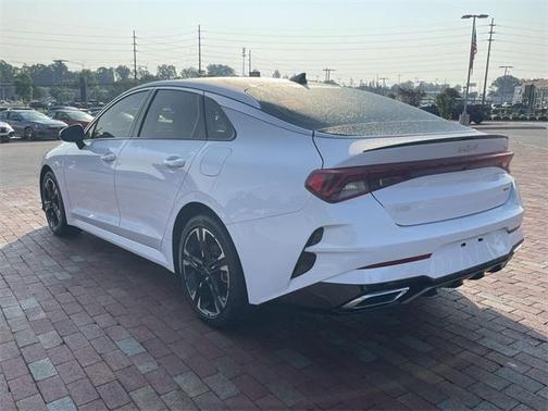 2024 Kia K5 GT-Line