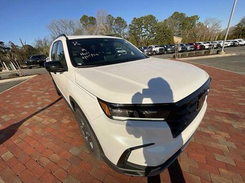 2025 Honda Pilot TrailSport