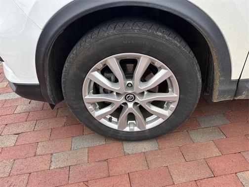 2021 Nissan Rogue Sport S