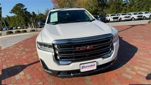 2023 GMC Acadia AT4