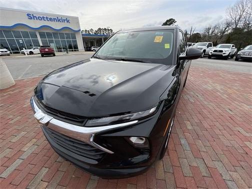 2025 Chevrolet Trailblazer LS