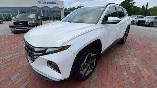 Quartz White 2022 Hyundai TUCSON SEL