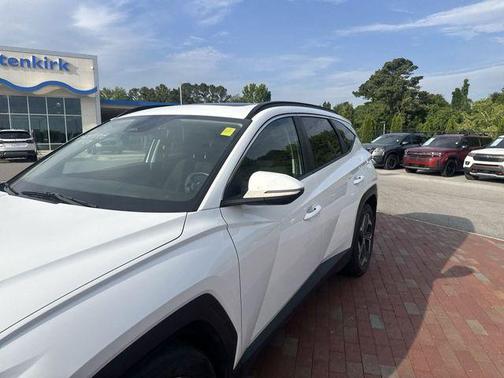 Quartz White 2022 Hyundai TUCSON SEL