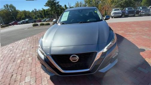 2019 Nissan Altima 2.5 SV