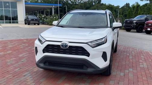 2023 Toyota RAV4 Hybrid XLE