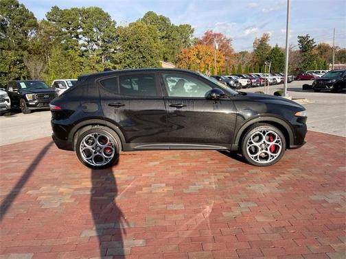 2024 Alfa Romeo Tonale Veloce