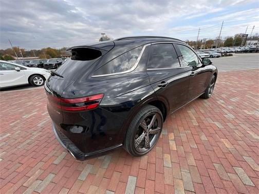 2025 Genesis GV70 2.5T