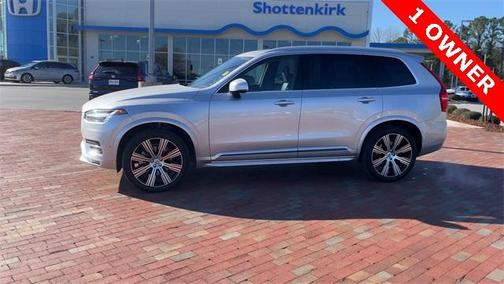 2022 Volvo XC90 T6 Inscription 7 Passenger