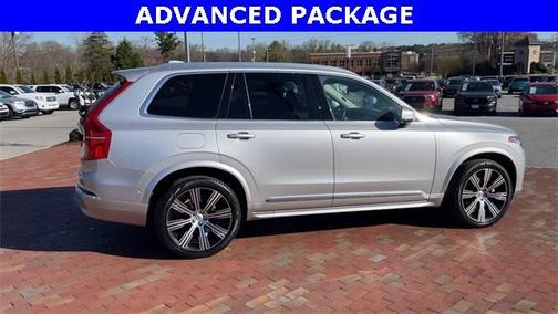 2022 Volvo XC90 T6 Inscription 7 Passenger