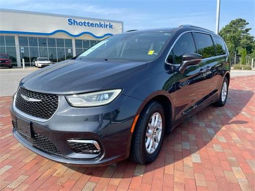 2021 Chrysler Pacifica Touring-L