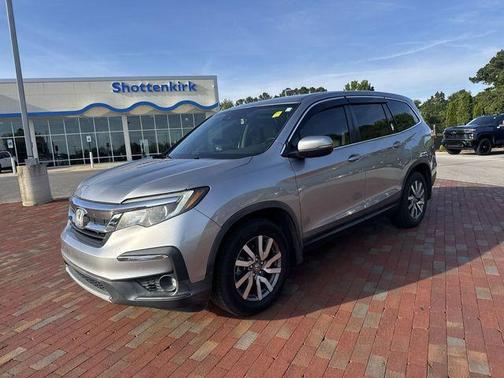 Lunar Silver Metallic 2019 Honda Pilot EX-L