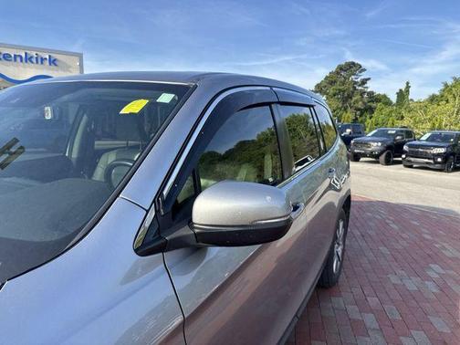 Lunar Silver Metallic 2019 Honda Pilot EX-L