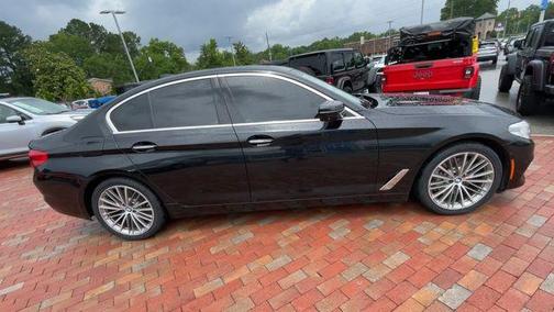 Black Sapphire Metallic 2017 BMW 540 i xDrive