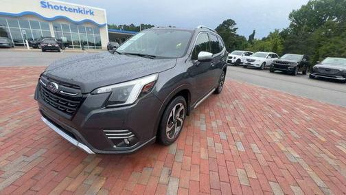Magnetite Gray Metallic 2023 Subaru Forester 2.5i Touring