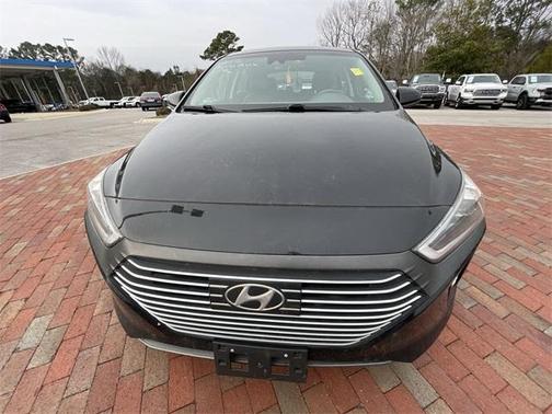 2019 Hyundai IONIQ Plug-In Hybrid Base