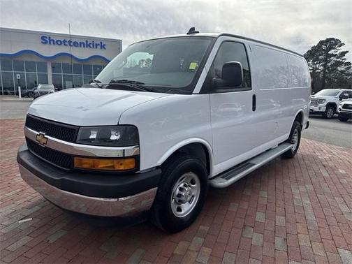 2024 Chevrolet Express 2500 Work Van