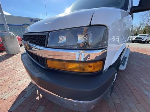 2024 Chevrolet Express 2500 Work Van