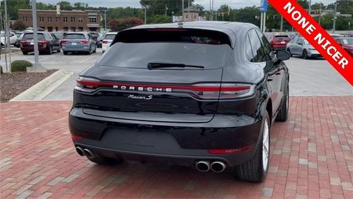 2021 Porsche Macan S
