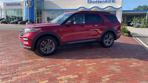 2022 Ford Explorer XLT