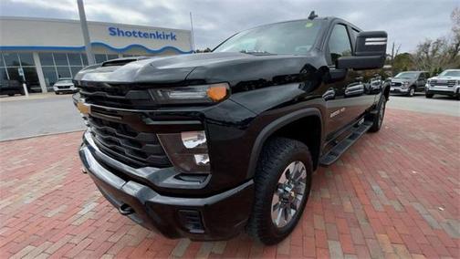 2025 Chevrolet Silverado 2500 Custom