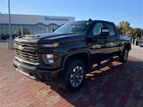 2025 Chevrolet Silverado 2500 Custom
