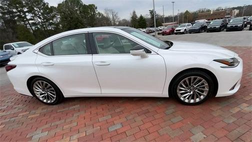 2022 Lexus ES 350 Ultra Luxury