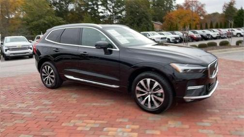 2023 Volvo XC60 B5 Plus Bright Theme