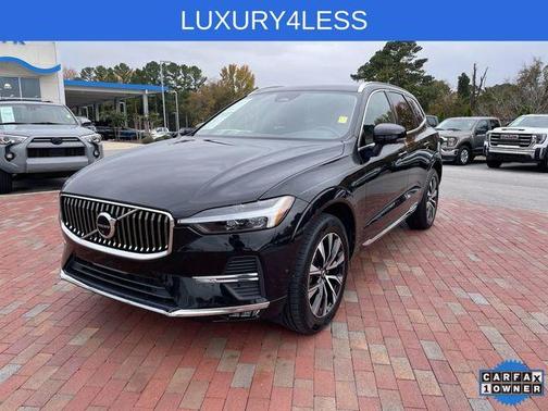 2023 Volvo XC60 B5 Plus Bright Theme