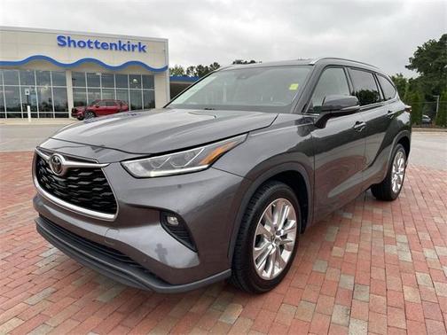 2022 Toyota Highlander Limited