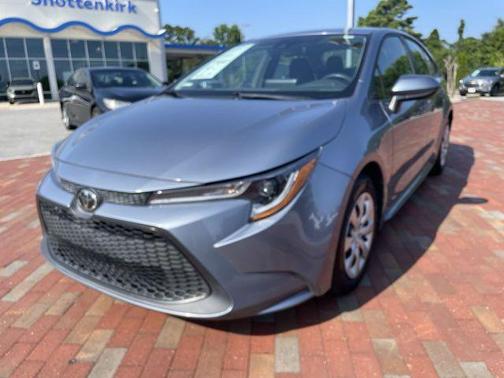CELESTITE 2022 Toyota Corolla LE