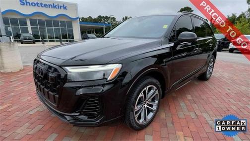 2025 Audi Q7 45 Premium Plus