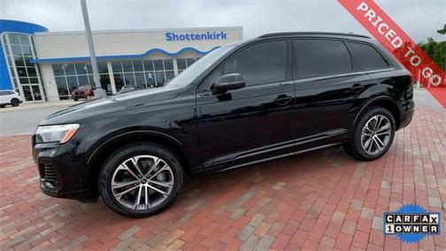 2025 Audi Q7 45 Premium Plus